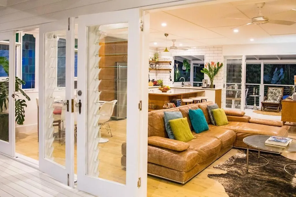 Jamaica Beach House, Port Douglas Apartment