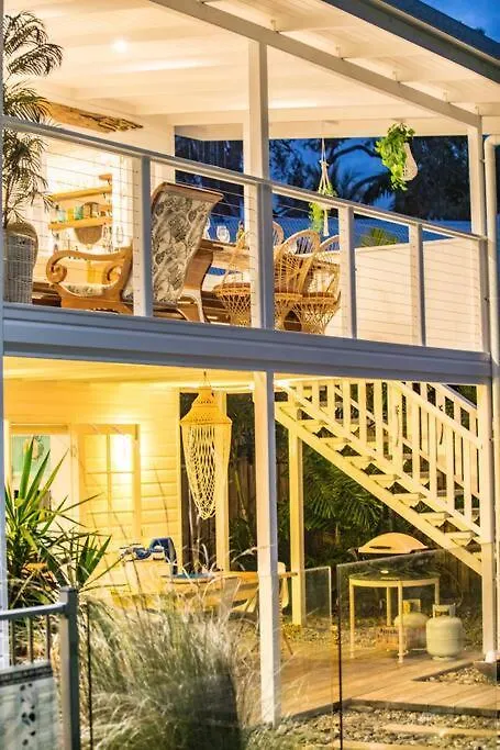 Jamaica Beach House, Port Douglas 0*,  Australia